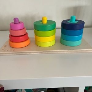 Lovevery Twist & Pivot Pattern Puzzle